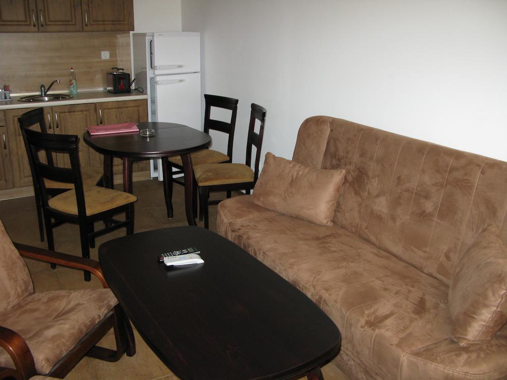 Krasi Apartments In Zornitsa Complex Stoykite Zimmer foto